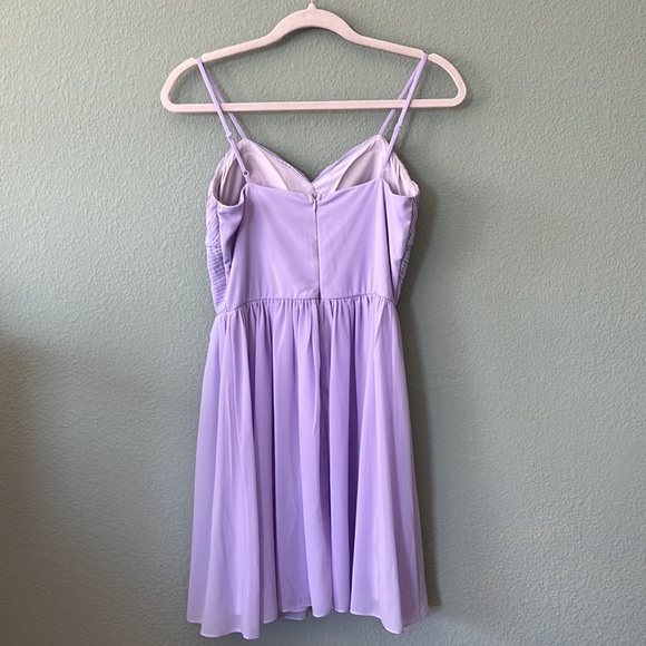 Delia’s size M purple dress, pleated top, lined, built-in bra, adjustabl… - Picture 3 of 10